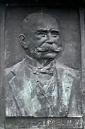 Zeppelin-Denkmal48.6812149.180397