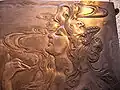 Zigarettenkiste nach einer Grafik von Alfons Maria Mucha, poliertes Zinn, Frankreich um 1900