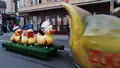 Der erste Ausflug der drei Zugen(d)ten-Kinder hinter der „Mama“.