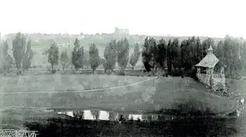 Teich und Aussichtspavillon von Süden, um 1900