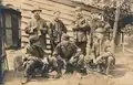Teil der Belegschaft des Königin-Carola-Schacht 1 (Döhlen) mit Sicherheitsgeleucht um 1910