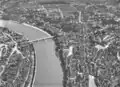 Basel mit Blick über den Münsterplatz und die Wettsteinbrücke