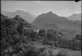 Ehemaliges Sanatorium mit Monte San Salvatore im Hintergrund, Luftbild von Werner Friedli (1954)