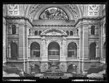 Blick auf Südfassade des Treppenhauses im Parlamentsgebäude, 1911