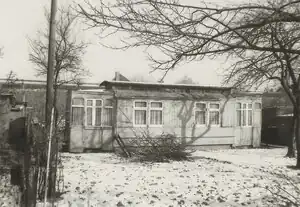 Als Gartenlaube umgenutzter Beiwagen in Wittenau, 1976