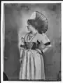 Appenzell Innerrhoden, Frau in Appenzeller Tracht, 1905