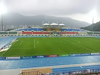 Haupttribüne