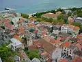 Blick von der Burg auf die Altstadt von Omiš