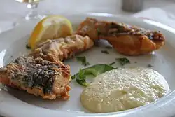 Dorsch mit Knoblauchsoße