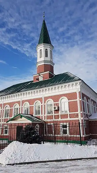 Die rote Moschee in Uralsk