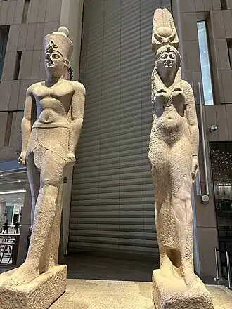 Granitstatuen ptolemäischer Herrscher aus Herakleion