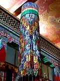„Siegesbanner“ im tibetanischen Tempel (2013).