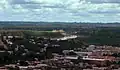 Über die Brücke im Hintergrund verläuft die BR-364 in Tarauacá / Acre
