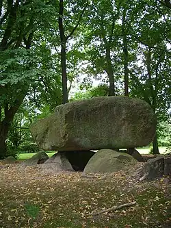 Großsteingrab