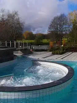Außenbecken in der Therme