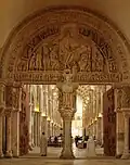 Hauptportal der Vorkirche