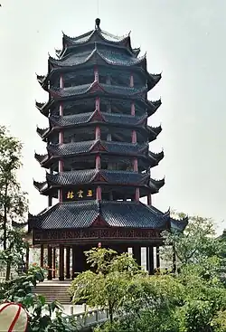 Pagode bei der Geisterstadt