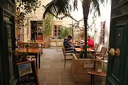 Coogi's Restaurant & Tea Garden