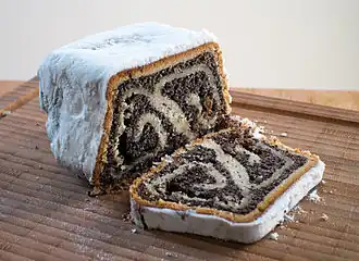 Mohnstollen
