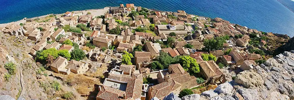 Blick auf die Unterstadt von Monemvasia