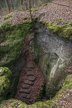 Der Eingang zum Geisloch,