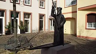Station 3: Der Teufel mit den drei goldenen Haaren, Altstädter Markt