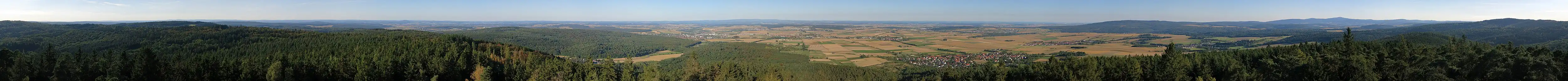 Panorama vom Hausbergturm aus aufgenommen
