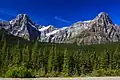 Der Howse Peak (links) und der Mount Chephren (rechts)