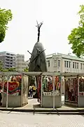Friedensturm mit Tausenden Papierkranichen