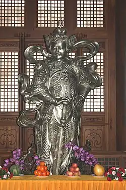 Gottheit aus Silber im Jing'an Tempel