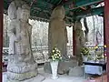 Statuen von Baeri Seokbul