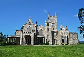 Lyndhurst