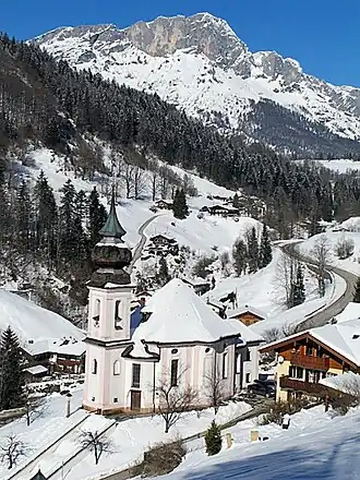 Ort Maria Gern mit Wallfahrtskirche von Süden