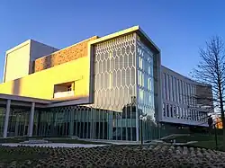 Moss Arts Center