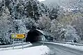 Der 440 m lange Nebbel-Tunnel bei Åndalsnes