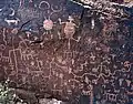 Newspaper Rock mit Felszeichnungen