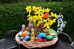 Osterhasen im Nest