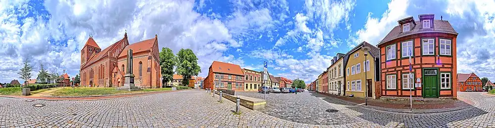 Marienkirche und Markt