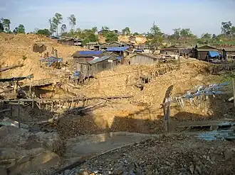 Goldsuche in Preah Mias