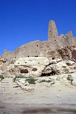 Südseite des Burgbergs von Aghurmi