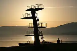 Sprungturm in Seebad Seewalchen