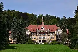 Villa (ehemals Sanatorium)