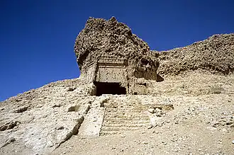 Eingang zur Totenkapelle