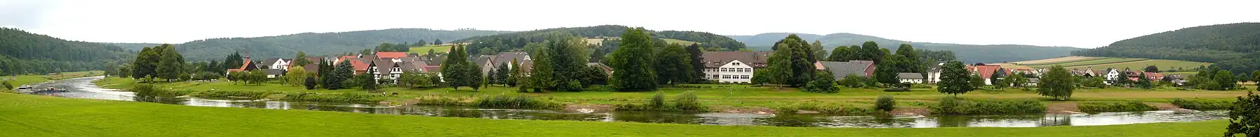 Die Weser mit Blick auf Wahmbeck