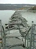 Wellenbrecher vor dem Bootshafen von Watkins Glen.
