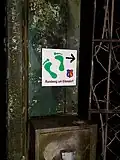 Typischer Wegweiser des Rundwegs