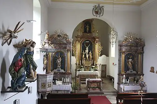 Der Altarraum