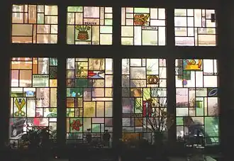 Fenster mit Zunftzeichen in der Zunftstube