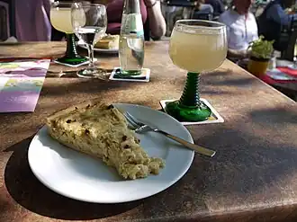 Zwiwwelkuche un Bitzler